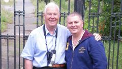 Heider Heydrich, syn �í�ského protektora, na momentce s Johnem Martinem. 