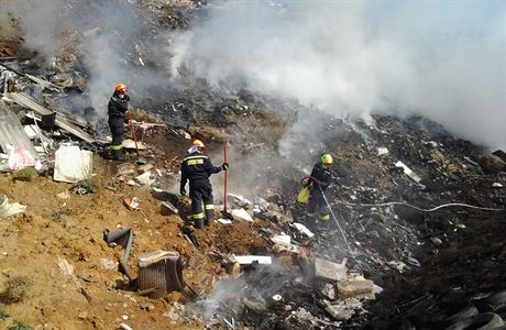 Hasii likvidovali 11. záí poár skládky odpadu u Staova na Berounsku.