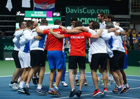 Chorvaté slaví postup do finále Davis Cupu.
