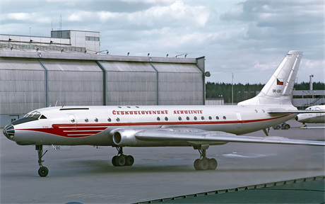 Stroj Tu-104 spolenosti SA ve védském Stockholmu v roce 1971.