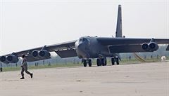Diváci v Monov mli píleitost vidt bombardér B-52 v celé kráse