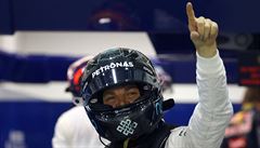 Rosberg vyhrl kvalifikaci, Vettela rozzuilo rozhodnut jeho Ferrari