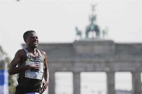 Etiopan Bekele zabhl druhý nejrychlejí as v historii.