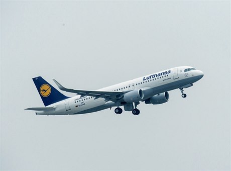 Letadlo A320 společnosti Lufthansa.