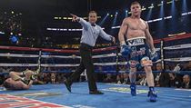 Canelo Alvarez prv knockoutoval Liama Smitha.