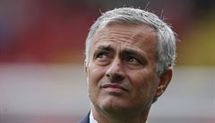 ivot v Manchesteru je katastrofa, stoval si trenr Mourinho