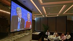 Lidé sledovali ivé vysílání debaty kandidát.