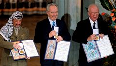 V roce 1994 imon Peres spolu s tehdejím izraelským premiérem Jicchakem...