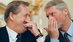 Václav Havel s Ladislavem pakem, tehdejím tiskovým mluvím