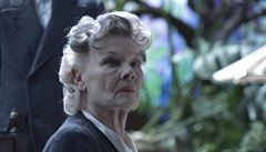 Judi Dench ve filmu Sirotinec sleny Peregrinové pro podivné dti