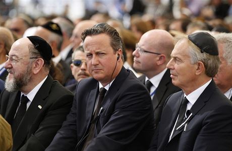 Dva bval britt premii - David Cameron a Tony Blair - a souasn esk...