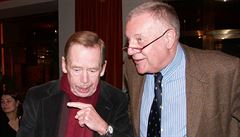 Václav Havel s Karlem Hvíalou