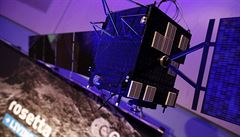 Model sondy Rosetta v Darmstadtu, kde sídlí Evropská vesmírná agentura.