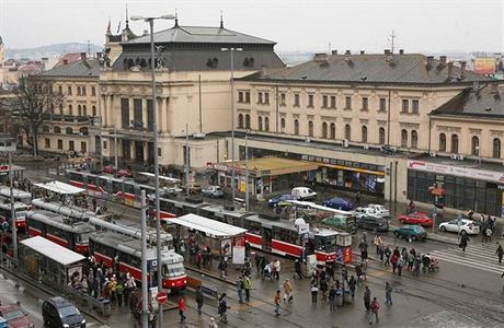 Na hlavním nádraží v Brně začne roční výluka. Postihne 40 tisíc cestujících  | Byznys | Lidovky.cz