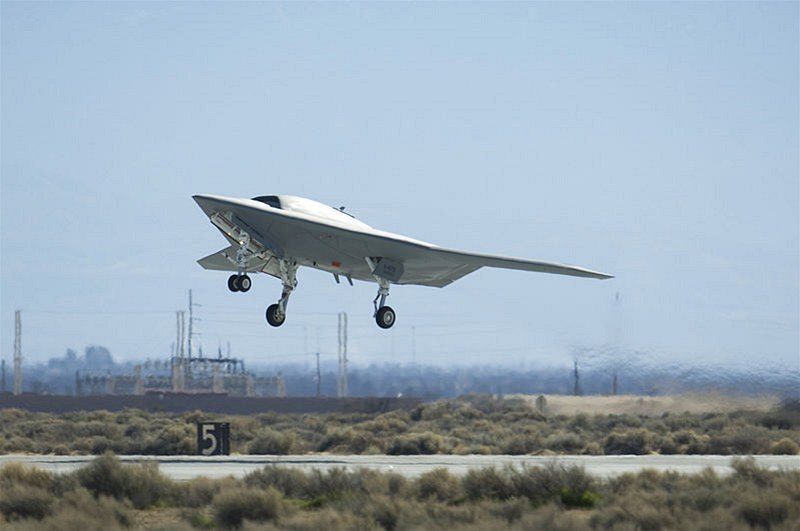 Americký bezpilotní �pioná�ní letoun RQ-170 "Sentinel�