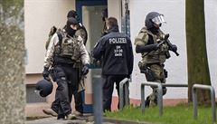 V Německu zadrželi pět podezřelých z napojení na IS. Mezi nimi prý je vrchní verbíř islamistů