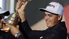 Rickie Fowler se raduje z triumfu amerických golfistů na Ryder Cupu. | na serveru Lidovky.cz | aktuální zprávy