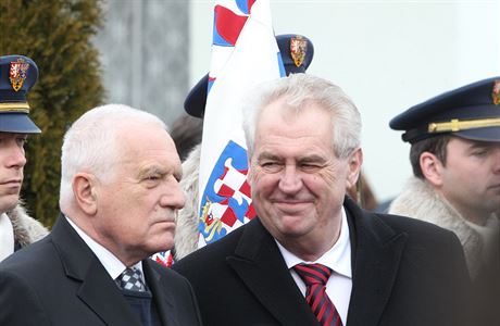Bývalý prezident Václav Klaus a souasný prezident Milo Zeman.