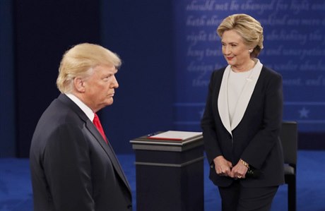 Kandidáti na prezidenta USA: Hillary Clintonová a Donald Trump bhem druhé...