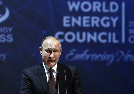 Vladimir Putin na Světovém energetickém kongresu v Istanbulu.