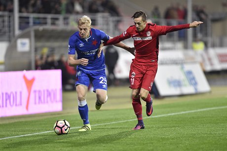 Dohrávka 1. kola první fotbalové ligy: Zbrojovka Brno - Slavia Praha, 19. íjna...