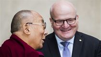 Ministr kultury Daniel Herman se seel s tibetskm duchovnm vdcem dalajlamou.