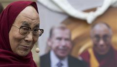 Tibetský duchovní vdce dalajlama na setkání s lidmi 17. íjna na Hradanském...