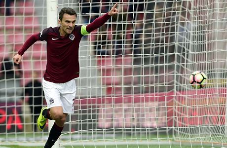 Sparta Praha - 1. FK Píbram. Autor druhého gólu Sparty David Lafata.