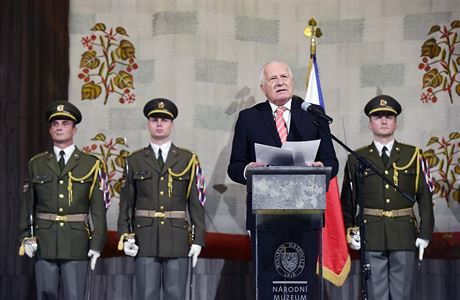 Bývalý prezident Václav Klaus vystoupil 28. íjna na praském Vítkov.