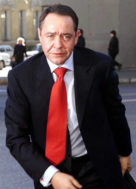 Michail Lesin, bývalý poradce ruského prezidenta Vladimira Putina.