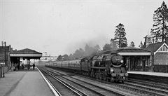 Nejstrašidelnější vlak v britské historii. Převážel mrtvé na hřbitov