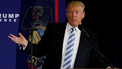Republikánský kandidát Donald Trump hovoí na kampani v Gettysburgu.