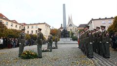 Pomník legioná v Praze, Pod Emauzy.