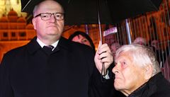 Ji�í Brady a Daniel Herman (KDU-�SL) na akci na Starom�stském nám�stí.