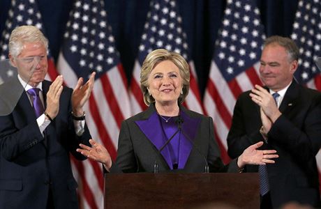 Hillary Clintonov en v New Yorku po svm nespchu ve volbch.