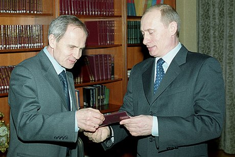 Pedseda ruského ústavního soudu Valerij Zorkin s prezidentem Vladimirem...