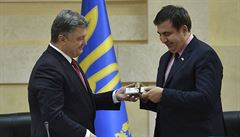 Saakašvili složil funkci oděského gubernátora. Obvinil Porošenka z korupce
