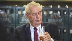 Milo Zeman v pivovaru Radegast