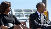 Prezident a prvn dma Obamovi poslouchaj e republikna Johna Lewise u 50....