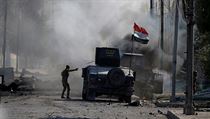Ofenziva spojeneckch vojsk s clem osvobodit irck Mosul od terorist z...