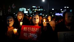 Jihokorejci protestují v ulicích proti souasné prezidentce Park Geun-hye....