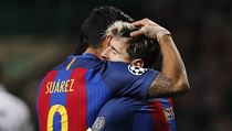 Messi pijm gratulaci od Luise Sureze.