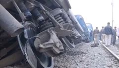 Vykolejení vlaku na severu Indie | na serveru Lidovky.cz | aktuální zprávy