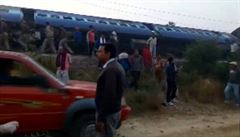 Vlak vykolejil nedaleko prmyslového msta Kánpur v severoindickém stát...