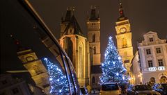 Vánoní strom rozsvítili na námstí v Hradci Králové.