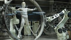 3D tiskárna pi tvorb dalího androidu podle pedstav tvrc seriálu Westworld.
