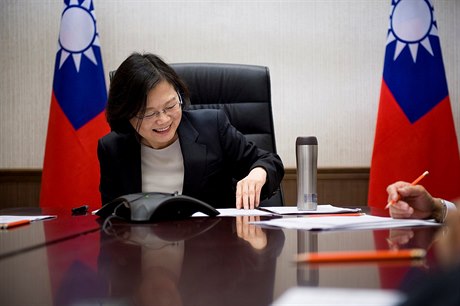 Tchajwanská prezidentka na telefonu s Donaldem Trumpem