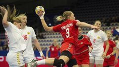 �eské házenká�ky jdou dál �ampionátem bez porá�ky.