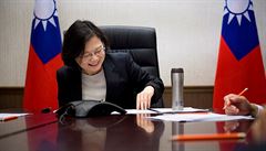 Trump prolomil ticho a telefonoval si s prezidentkou Tchaj-wanu. Čína protestuje