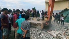 Zemtesení o síle 6,4 Richterovy kály zasáhlo severní indonéskou provincii...